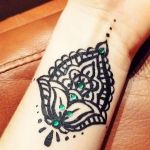 Tatuaż wykonany henną